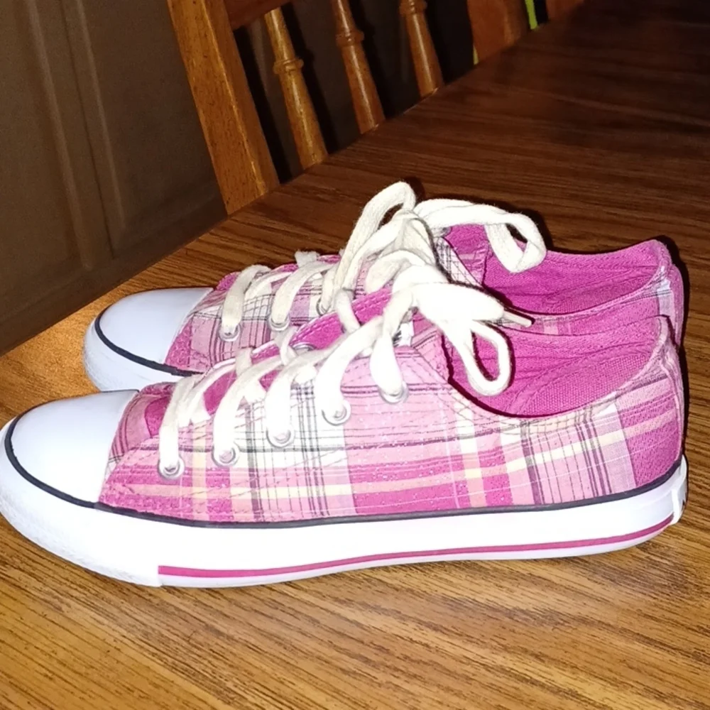 Airwalk girls pink Sneakers, plaid, sparkly